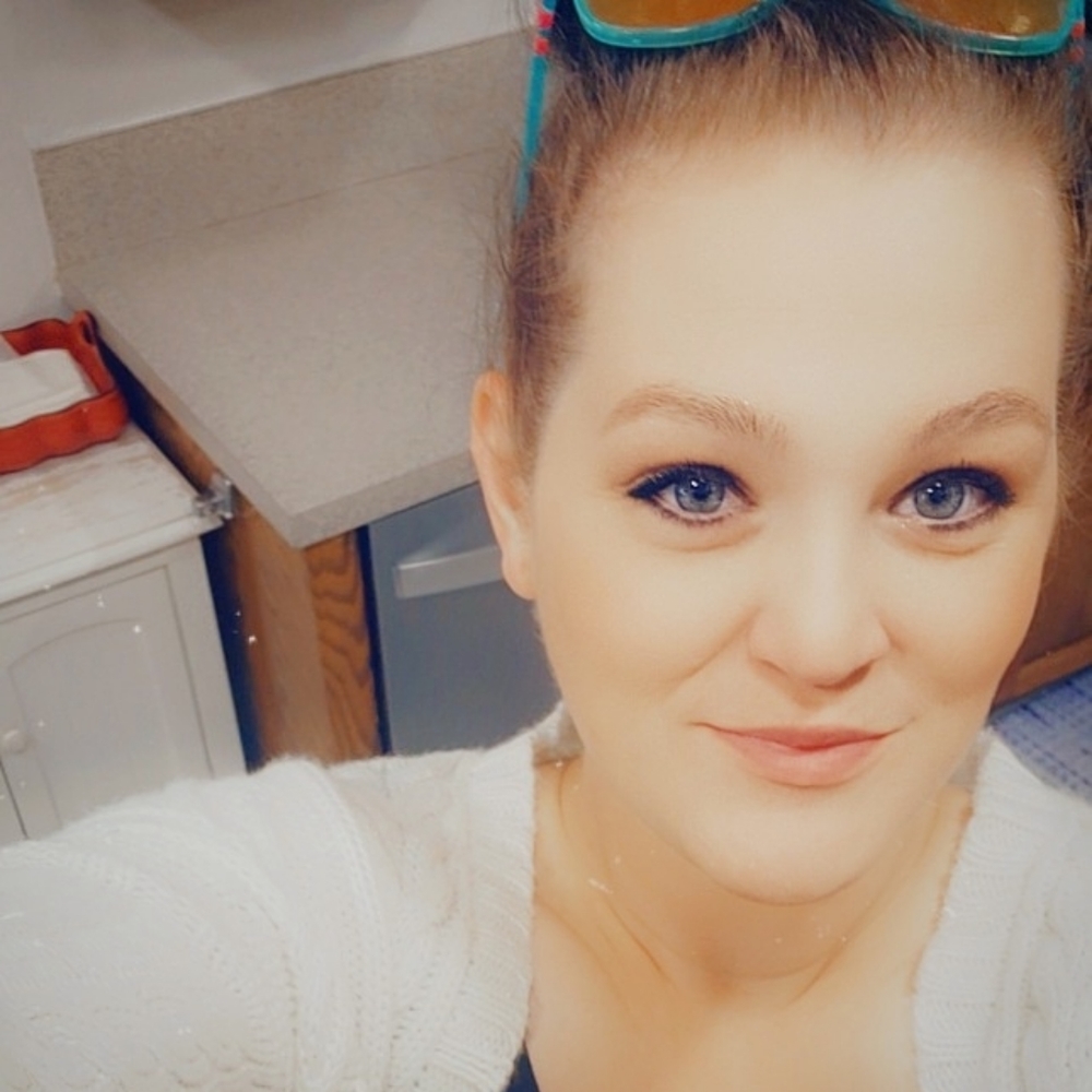 Meet your Posher, Kalie